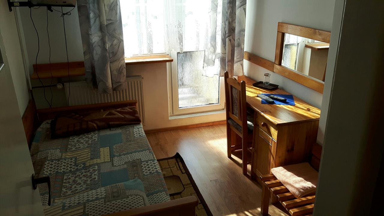 שצ'לצה קראיינסקיה Hotel Staropolski מראה חיצוני תמונה